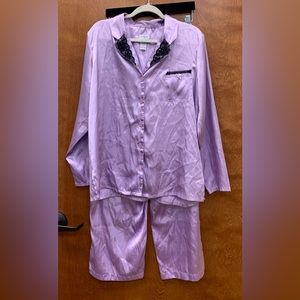 Jaclyn Smith silky lavender pajama set